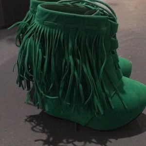 Fringe wedge booties